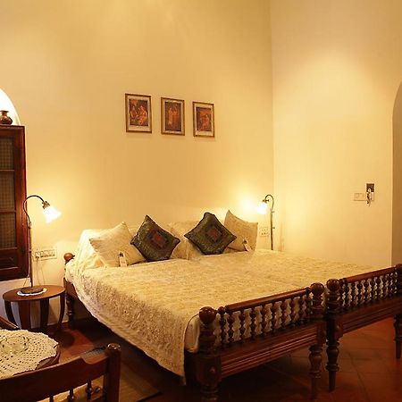 Raheem Residency Hotel Alappuzha ภายนอก รูปภาพ